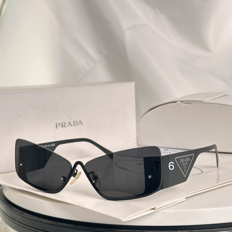PRADA SPR58Z e05