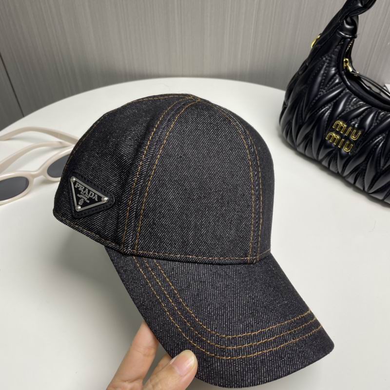 Prada Cap (2)