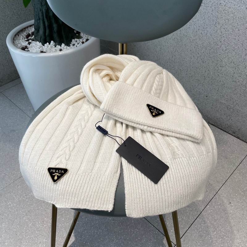 Prada Scarf hat 04 (10)