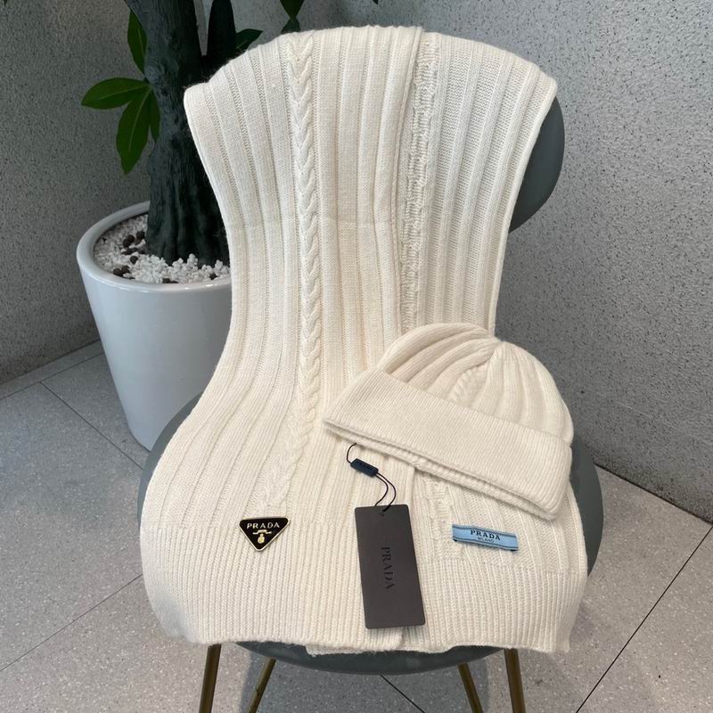 Prada Scarf hat 04 (15)