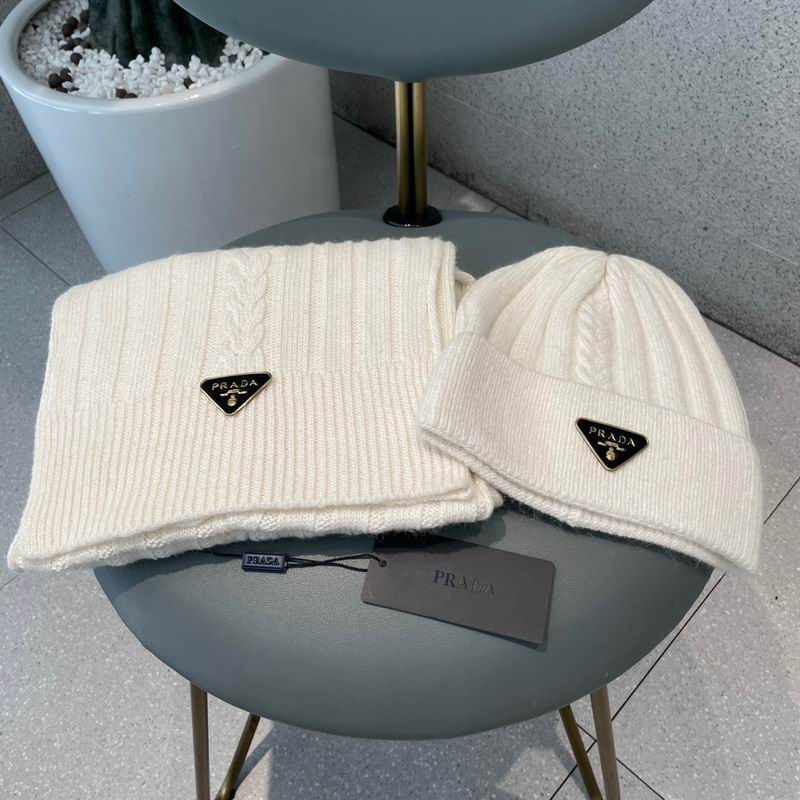 Prada Scarf hat 04 (17)