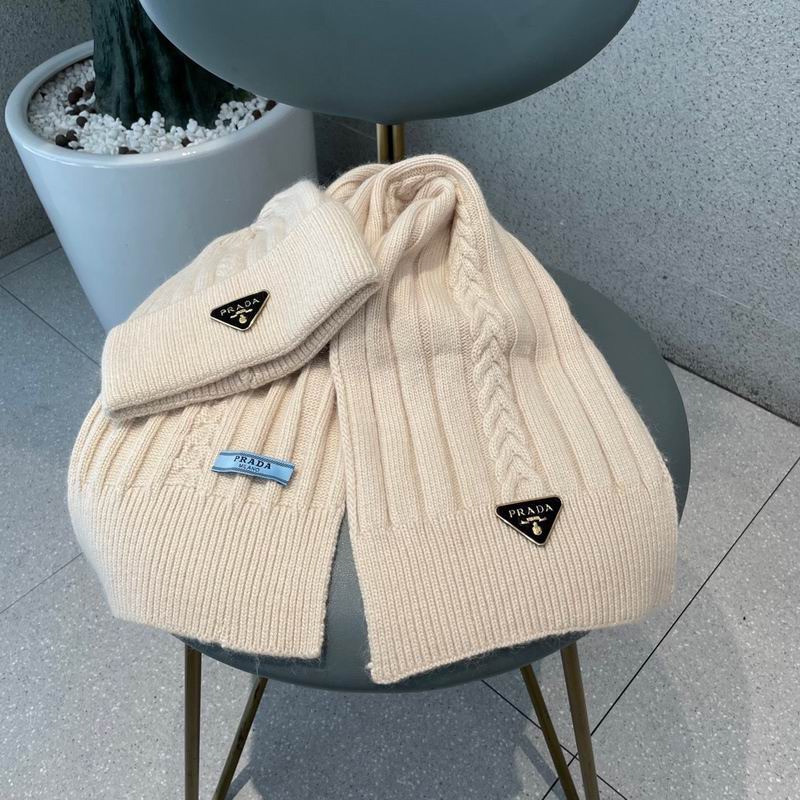 Prada Scarf hat 04 (21)