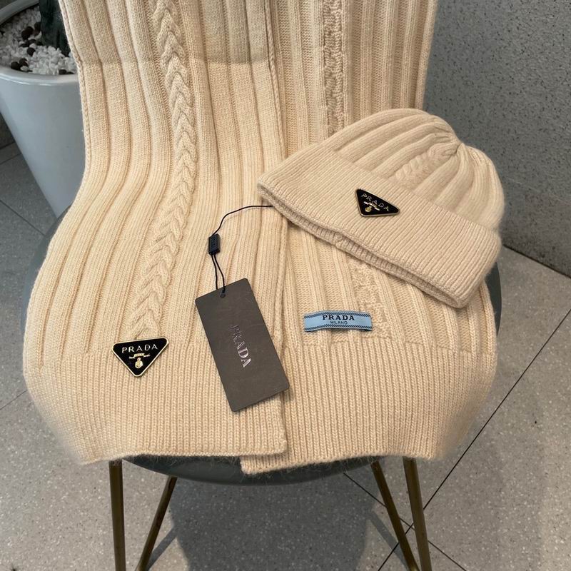 Prada Scarf hat 04 (26)