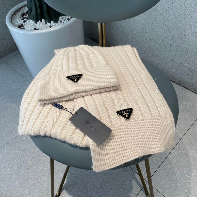Prada Scarf hat 04 (27)