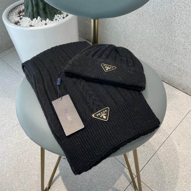 Prada Scarf hat 04 (9)