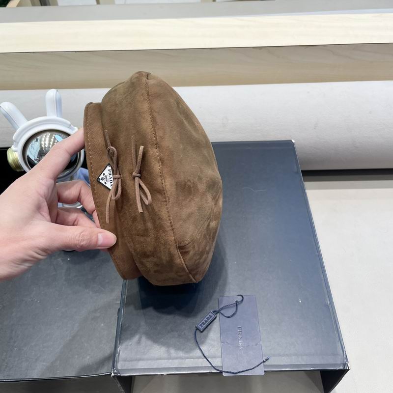 Prada beret (12)