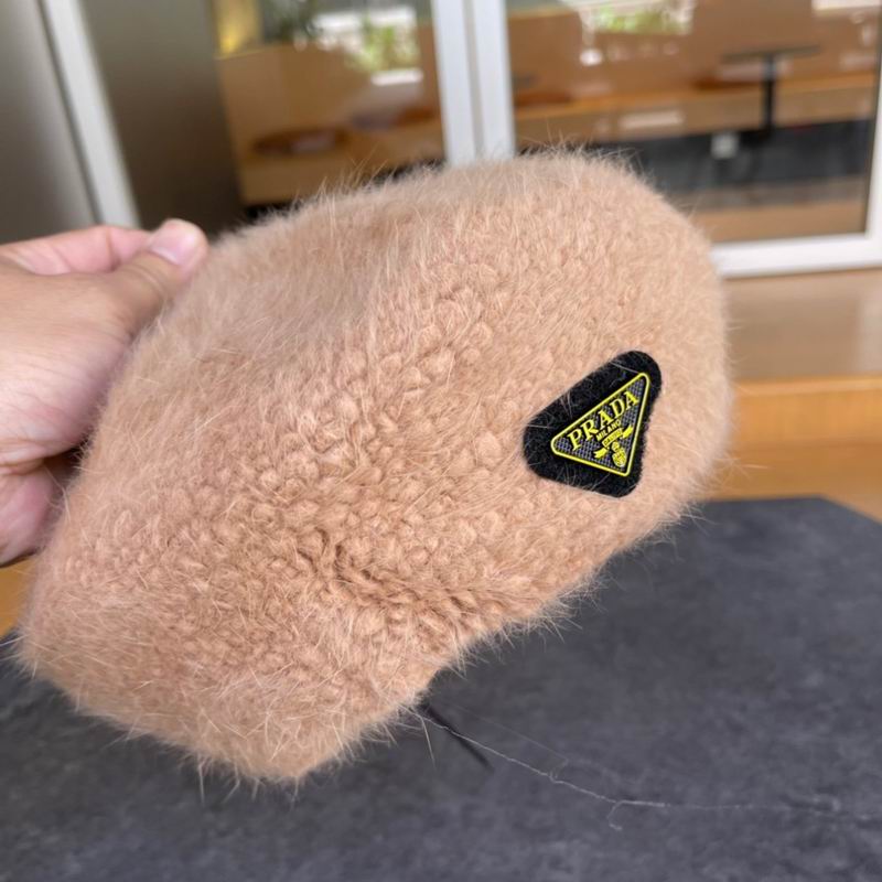 Prada beret (13)