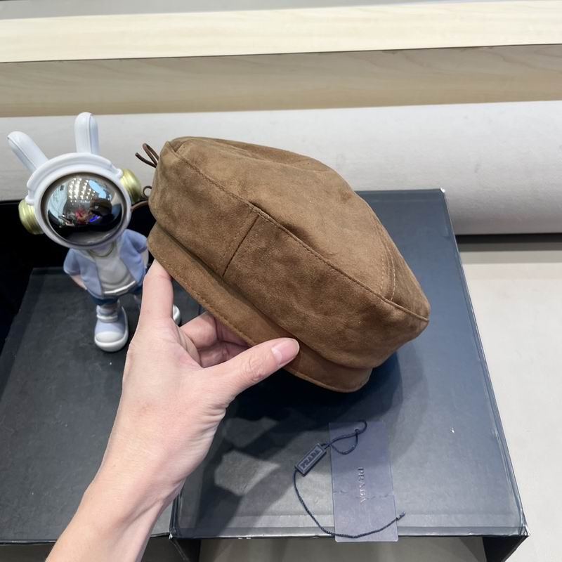 Prada beret (16)