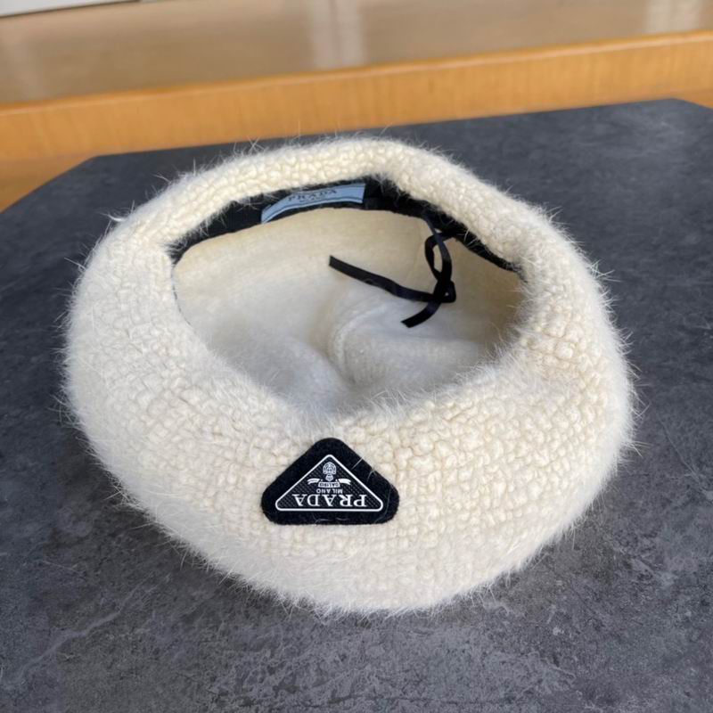 Prada beret (20)