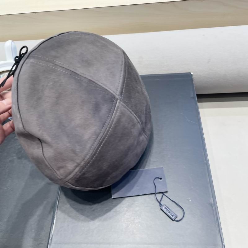 Prada beret (25)