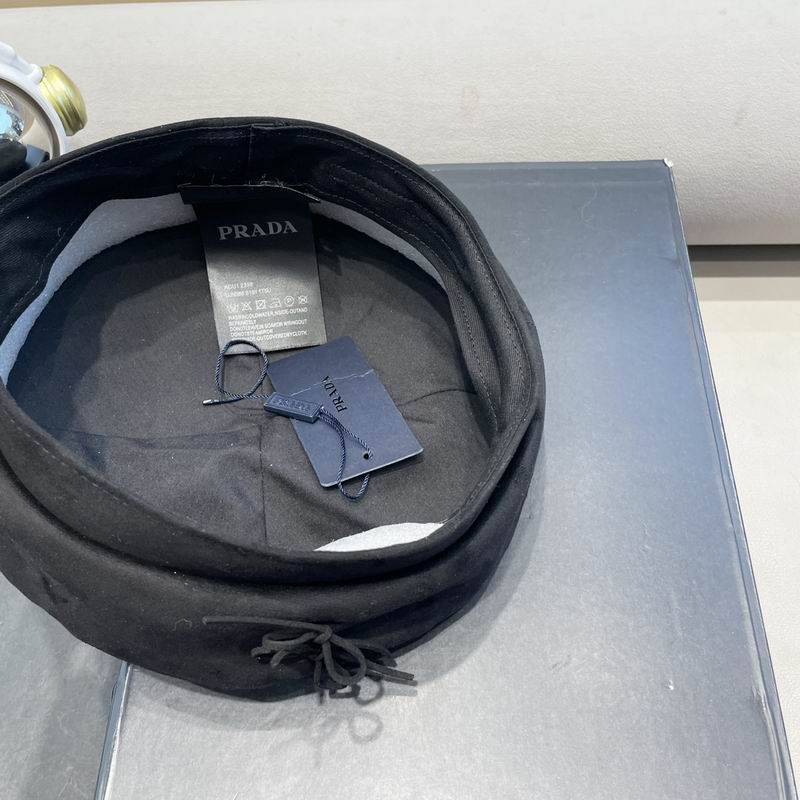 Prada beret (27)
