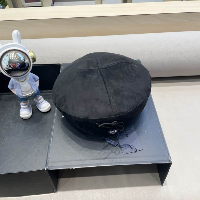 Prada beret (32)