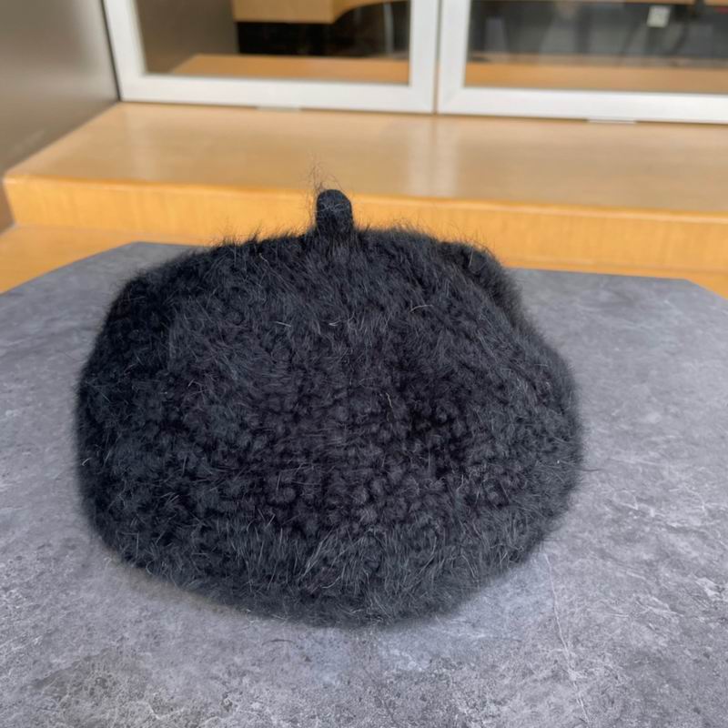 Prada beret (32)