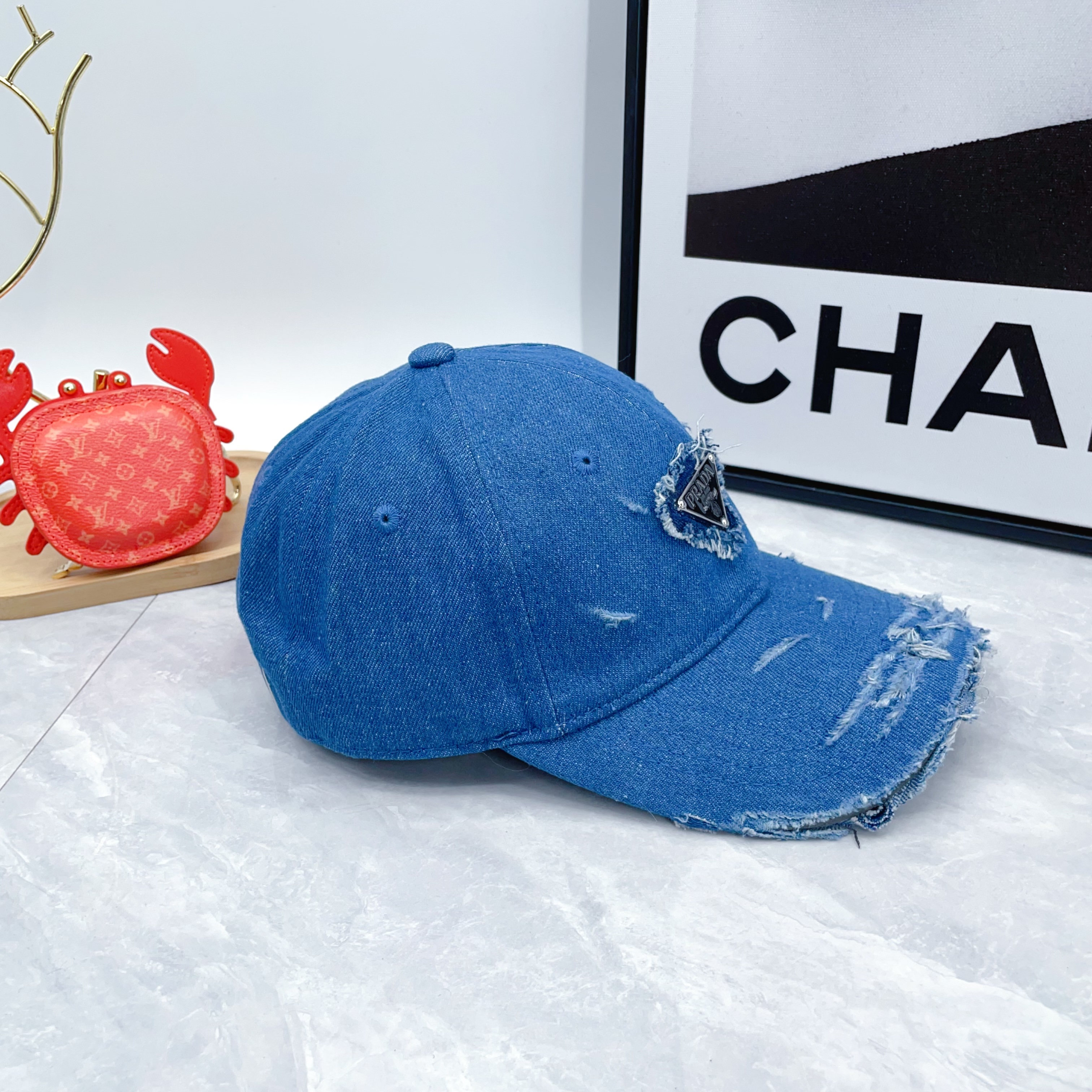 Prada cap dx (13)