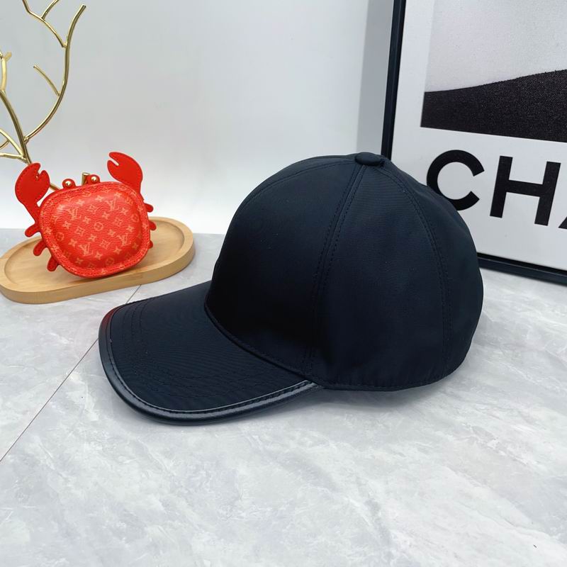 Prada cap dx (13)