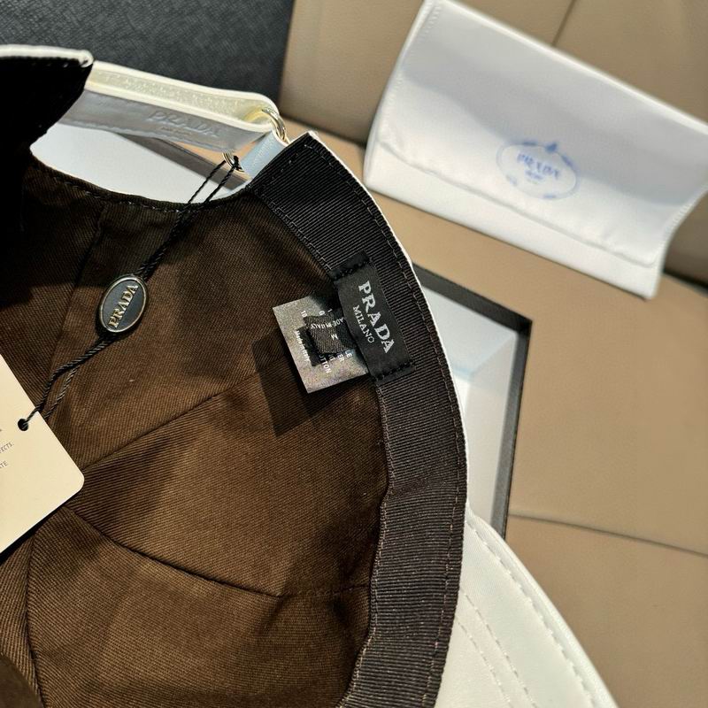 Prada cap dx (3)