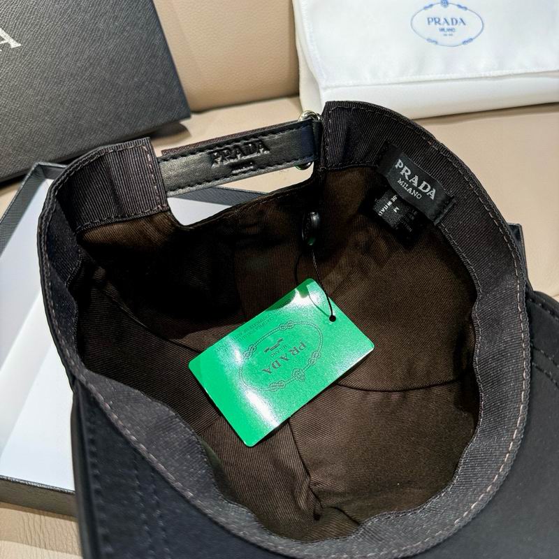 Prada cap dx (47)