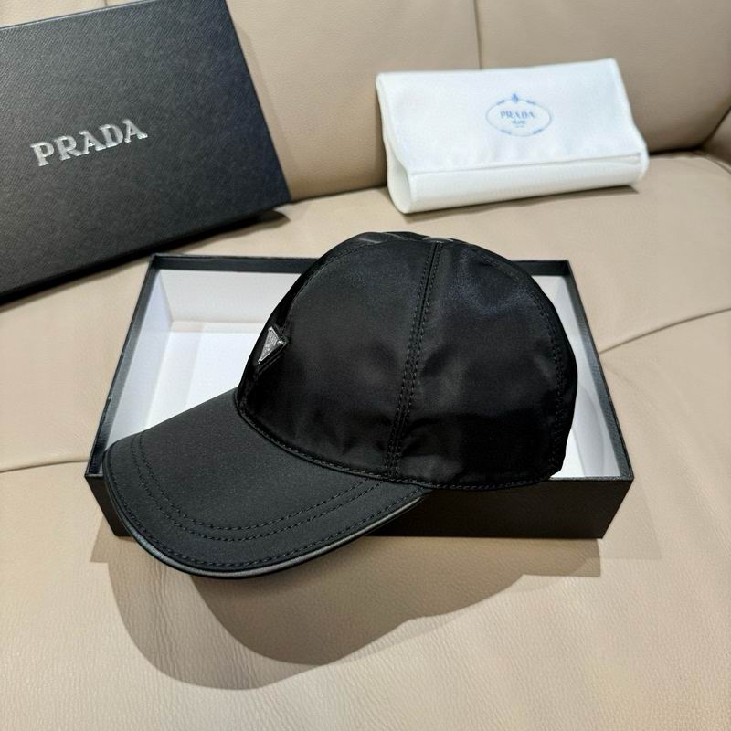Prada cap dx (52)