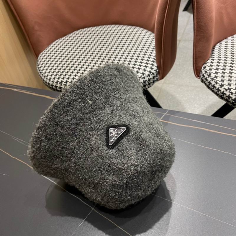 Prada hat (103)