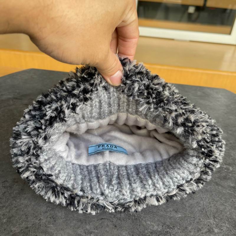 Prada hat (103)