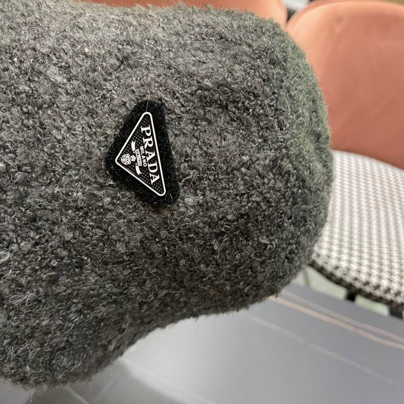 Prada hat (104)