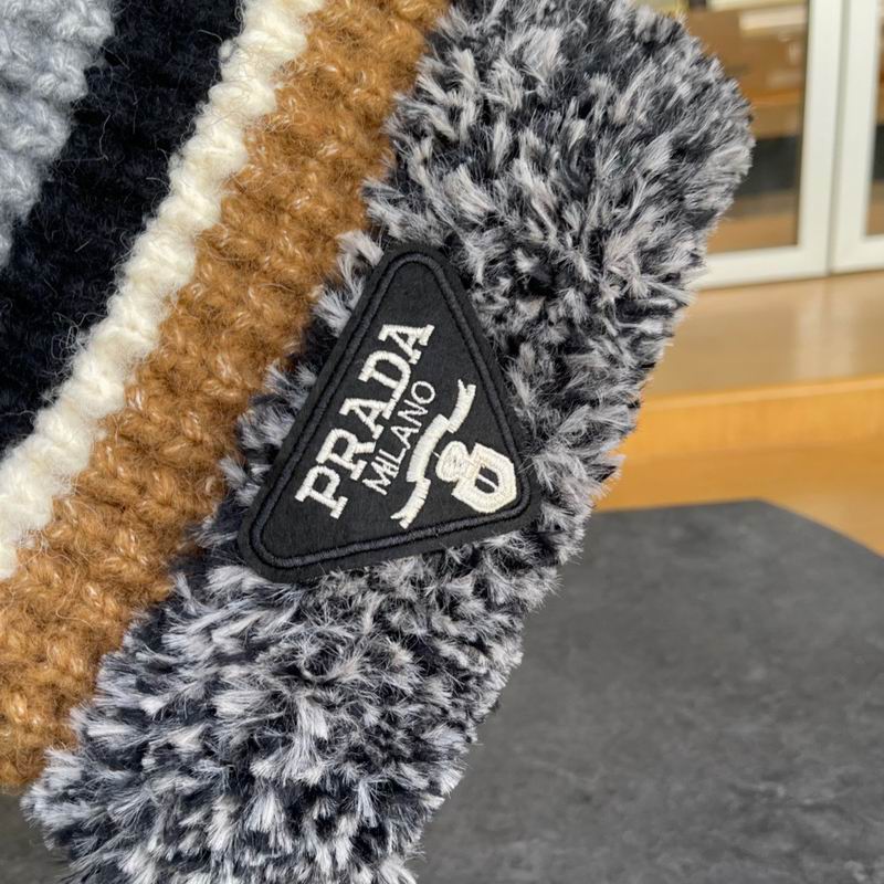 Prada hat (105)