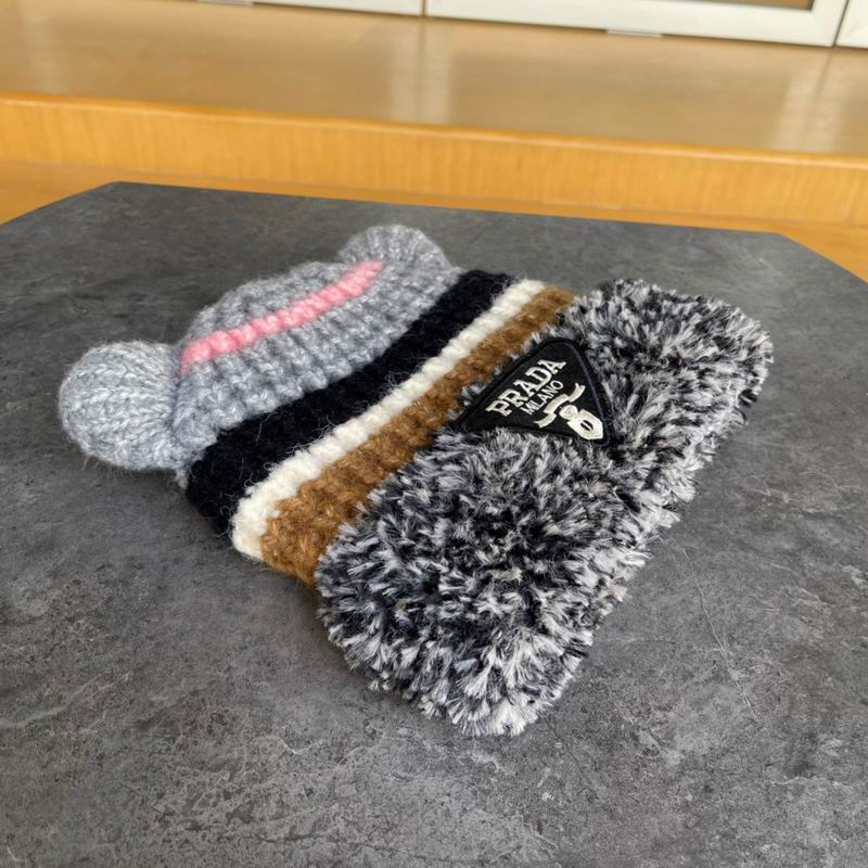 Prada hat (110)