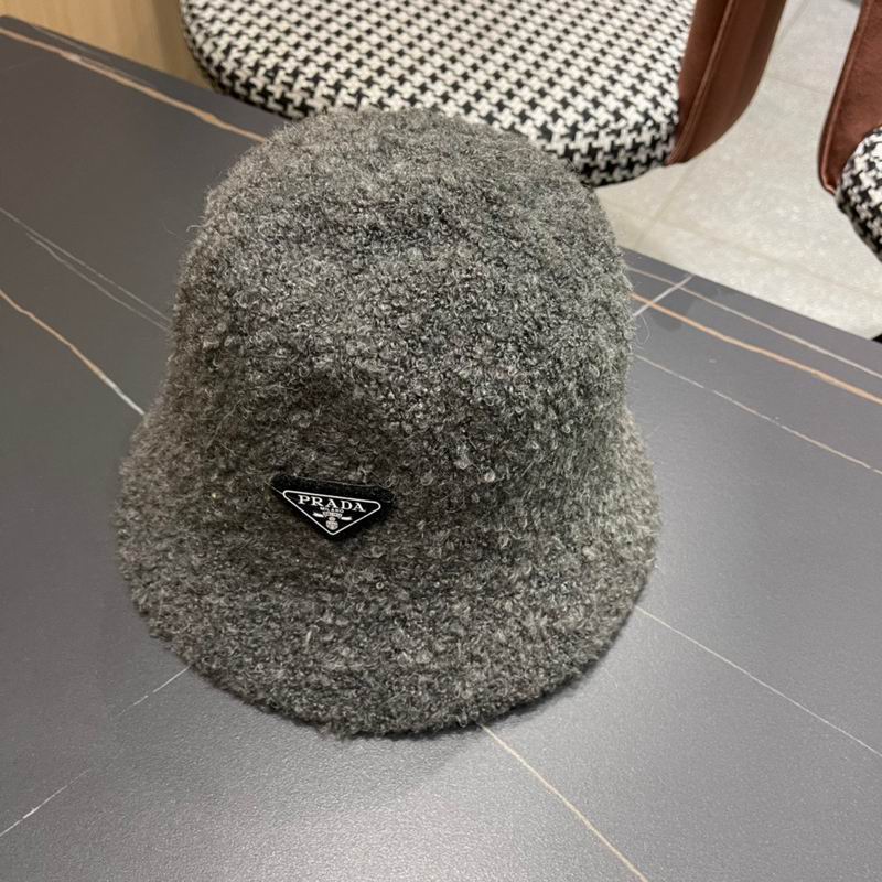 Prada hat (111)
