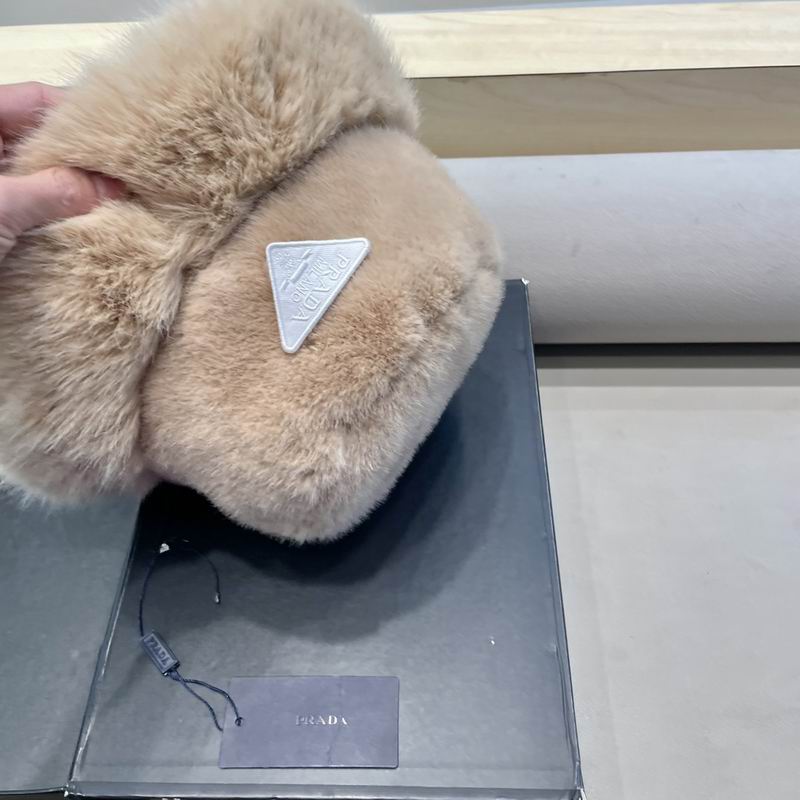 Prada hat (118)