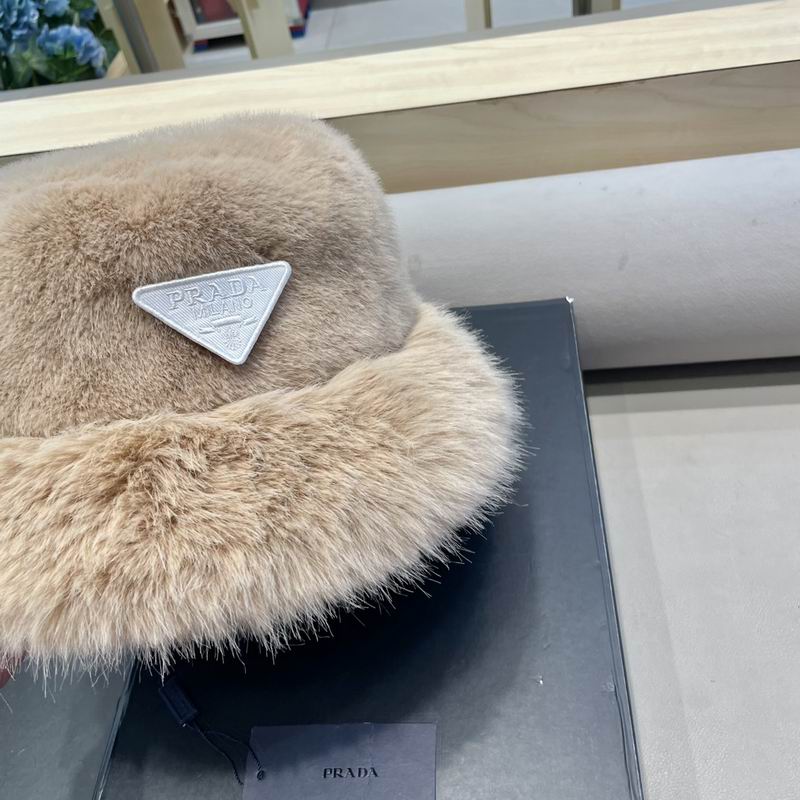 Prada hat (120)