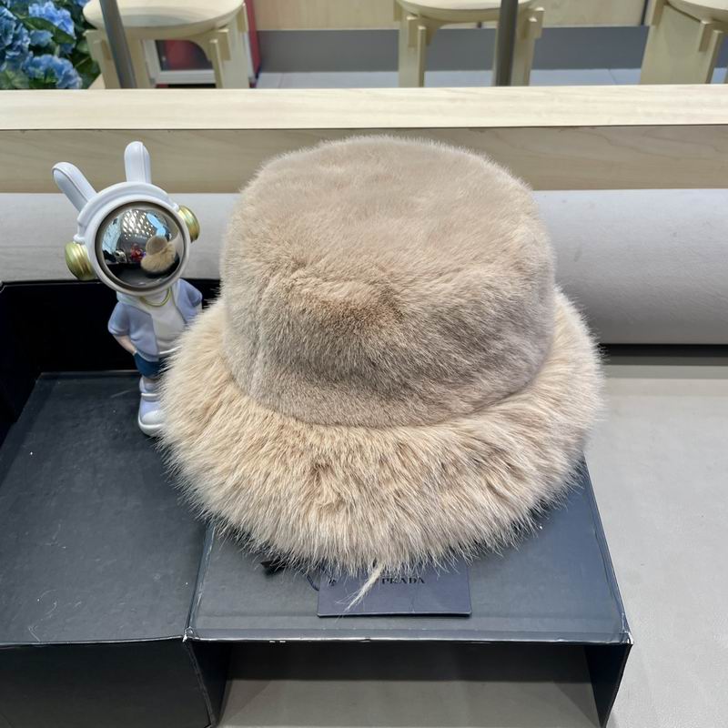 Prada hat (122)