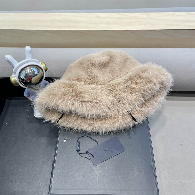 Prada hat (124)