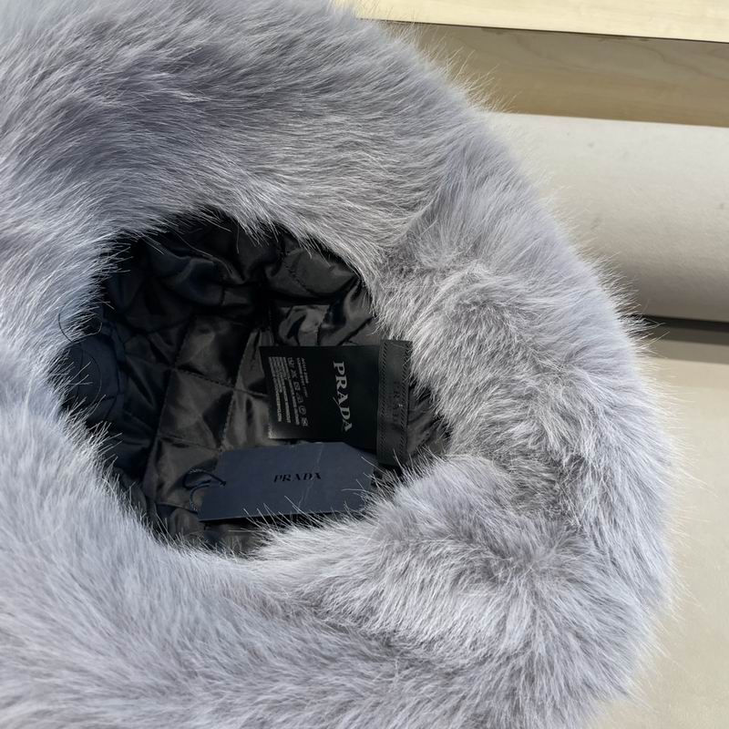 Prada hat (135)