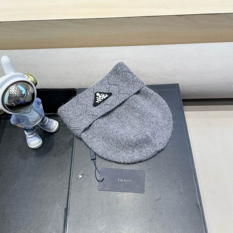 Prada hat (139)