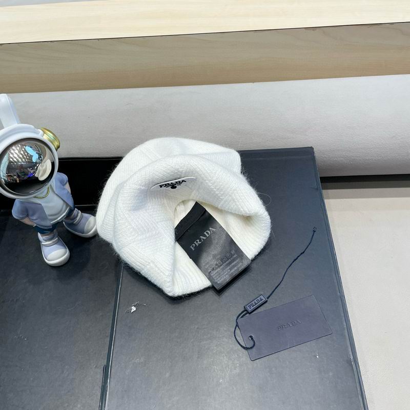 Prada hat (147)