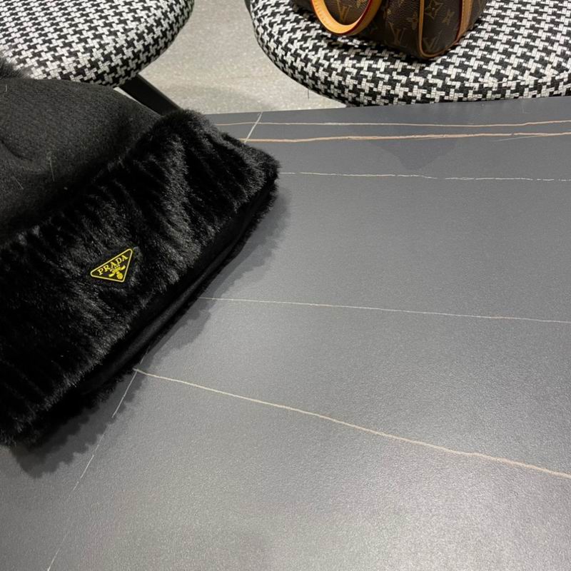 Prada hat (158)