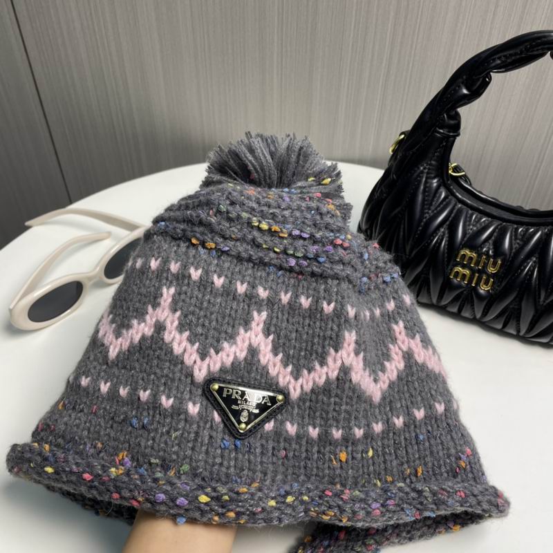 Prada hat (16)