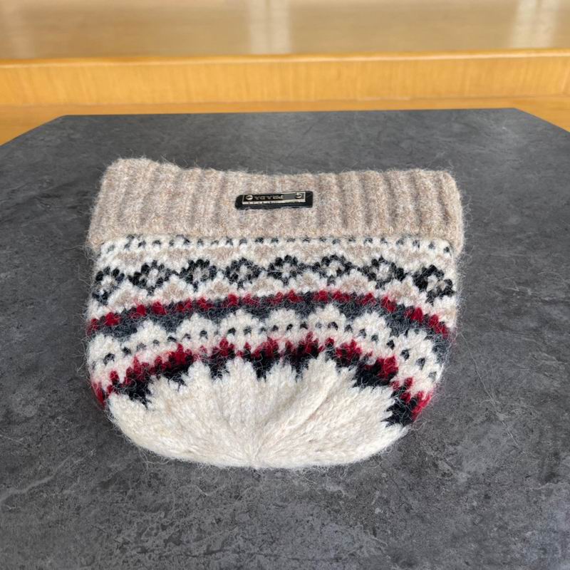 Prada hat (181)