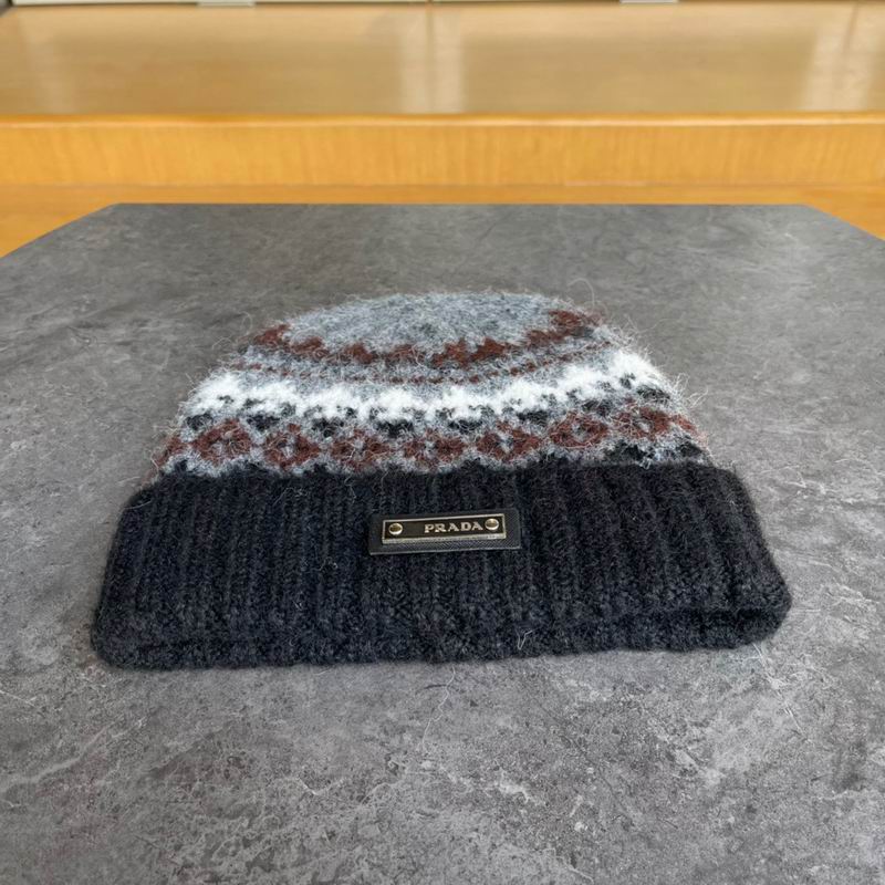 Prada hat (205)