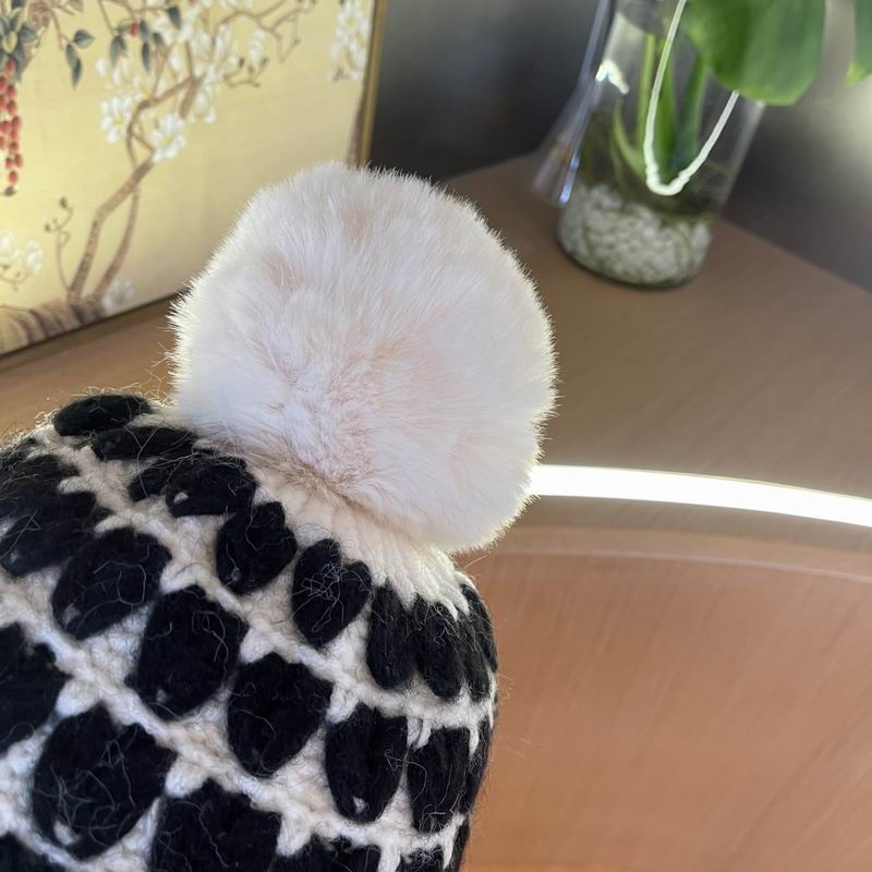 Prada hat (24)