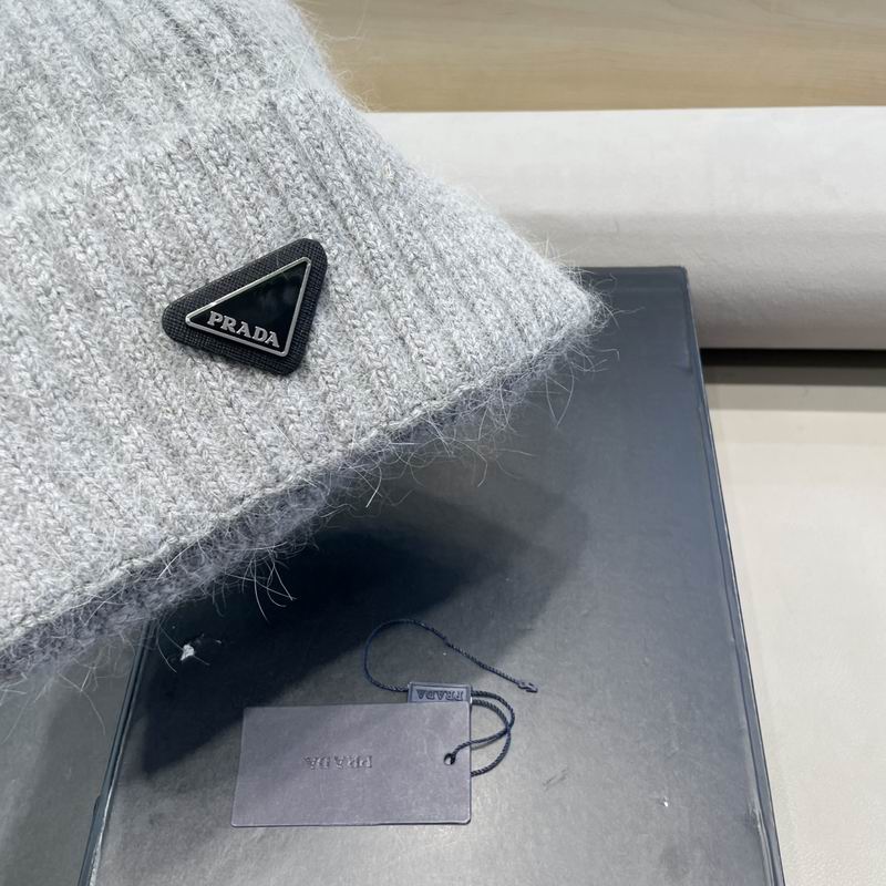 Prada hat (6)