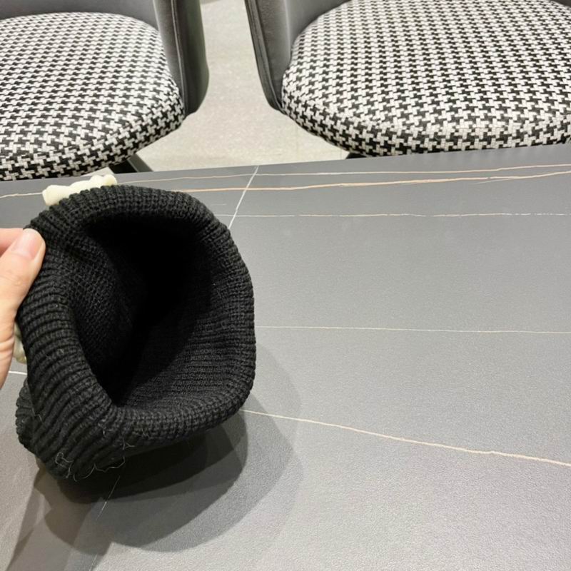 Prada hat (62)
