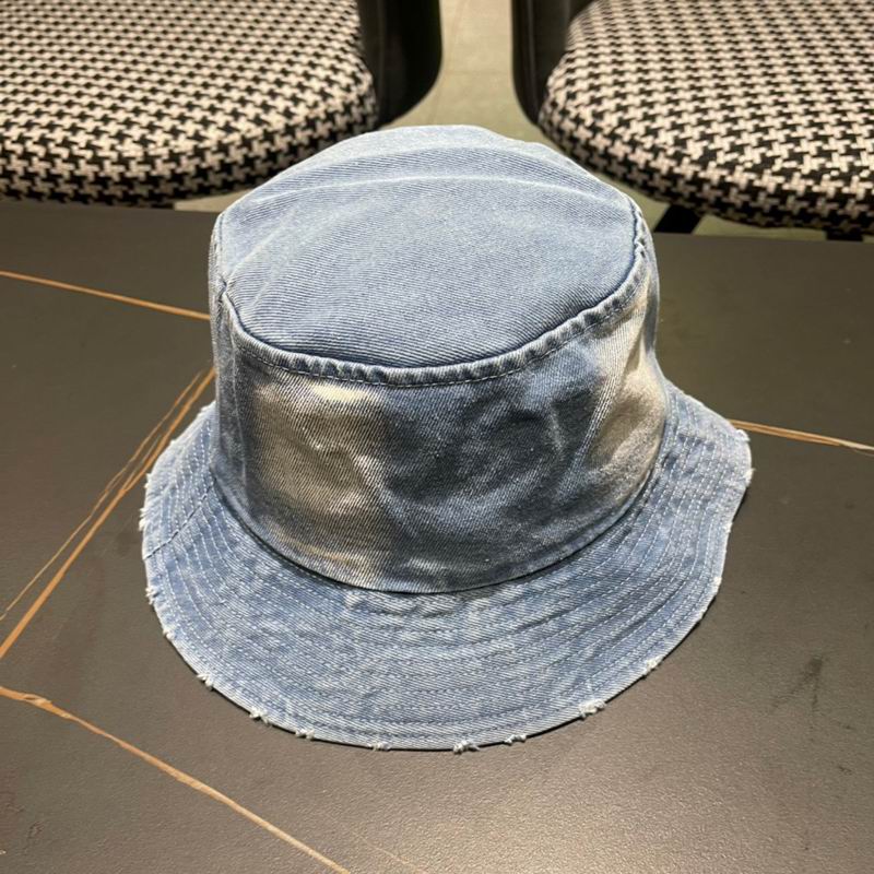 Prada hat (8)
