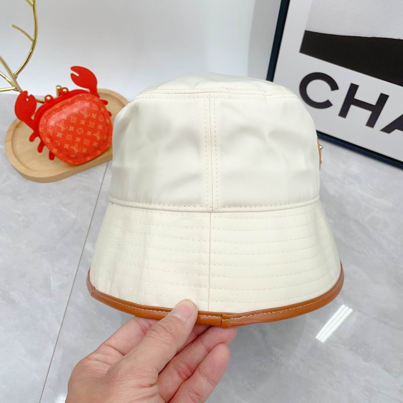Prada hat dx (13)
