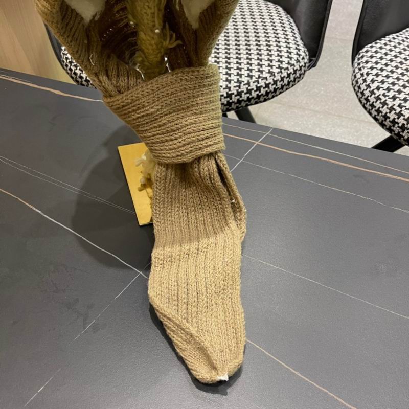 Prada scarf hat (111)