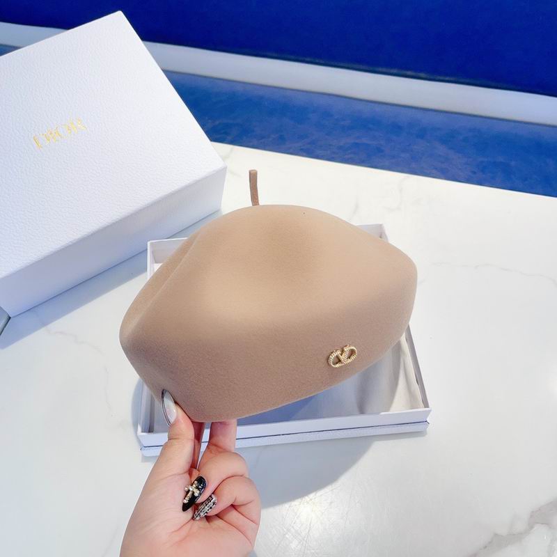 Valentino beret (16)