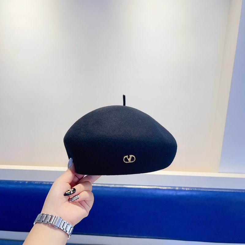 Valentino beret (2)
