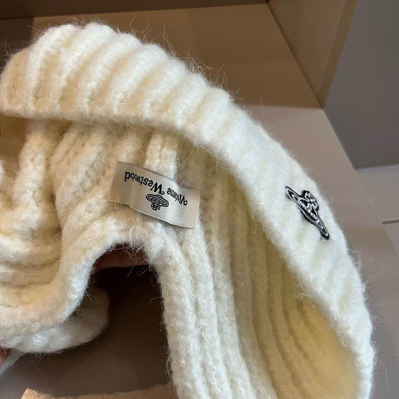 Vivienne Westwood hat (3)