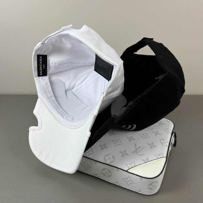Balenciaga cap (100)