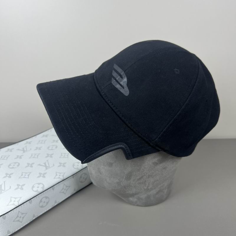 Balenciaga cap (107)